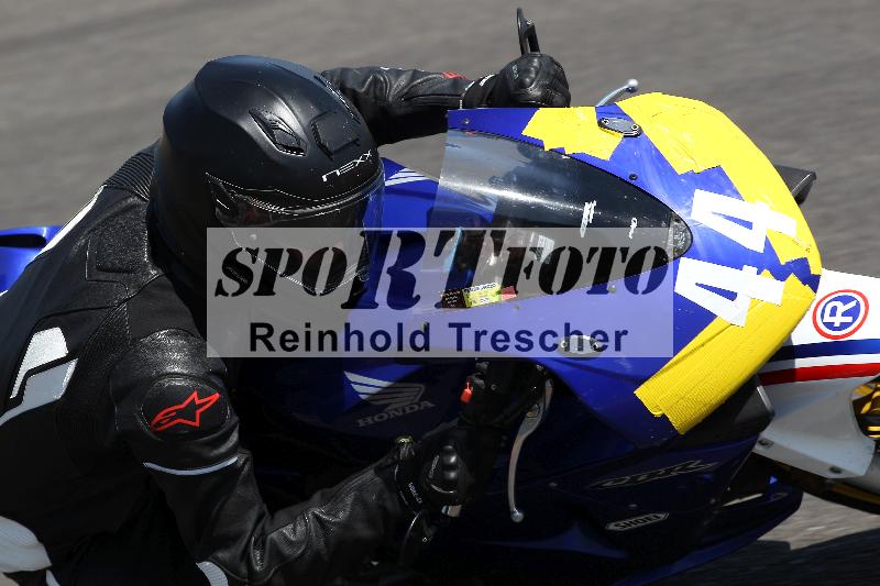 Archiv-2022/40 18.07.2022 Plüss Moto Sport ADR/Einsteiger/44